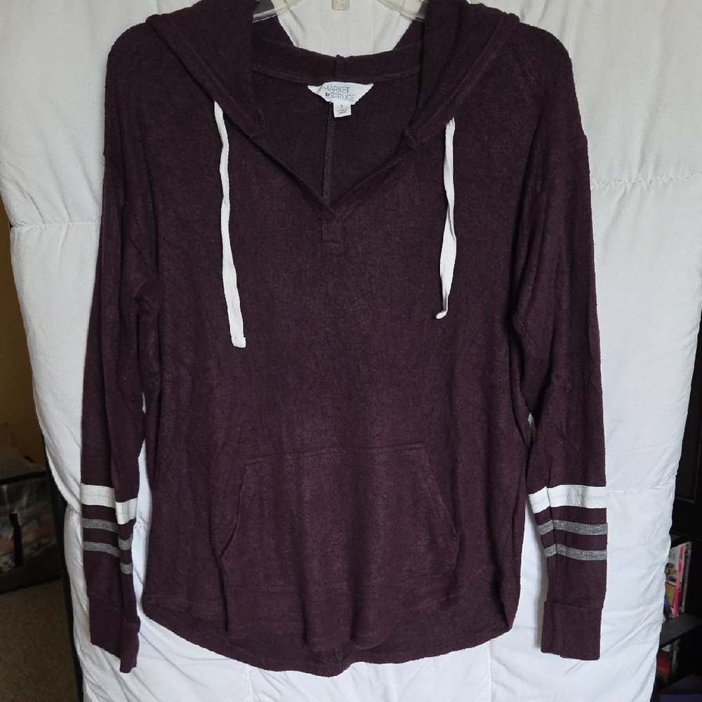 Market & Spruce Plum Knit Top